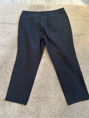 Gloria Vanderbilt Black Amanda Jeans 18W -